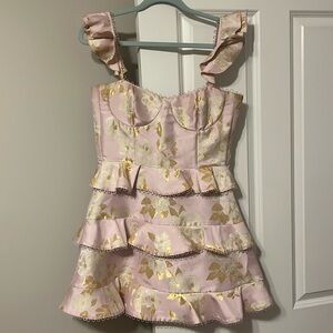 Size 6. V Chapman Avignon dress in light lilac. Perfect worn once.